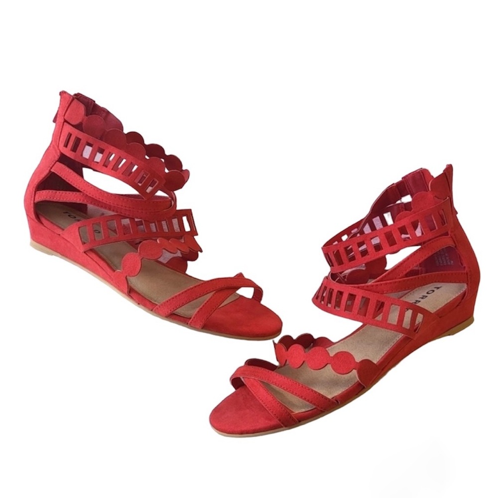 EUC Torrid red strappt sandals size 10W (Equivalent to 10.5W/11 in other brands)
